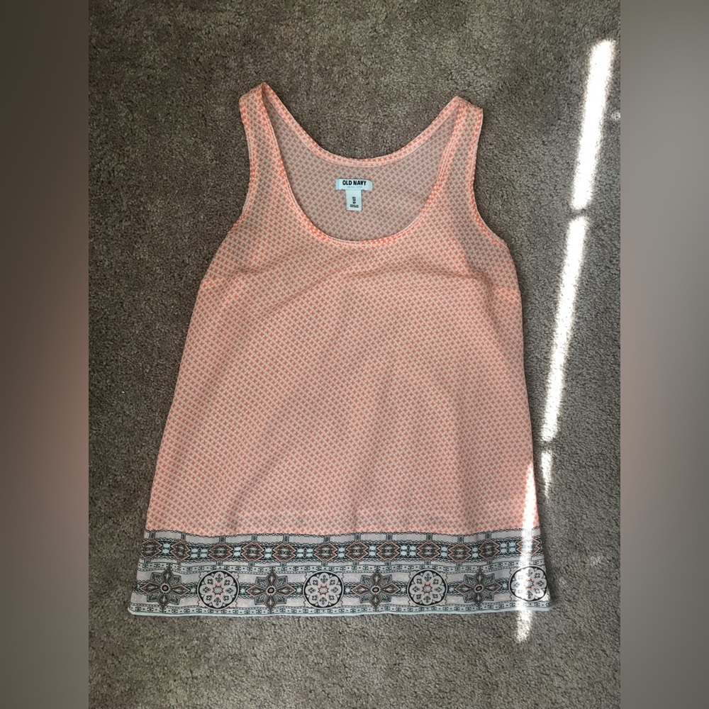 Old Navy Coral Patterned Tank
